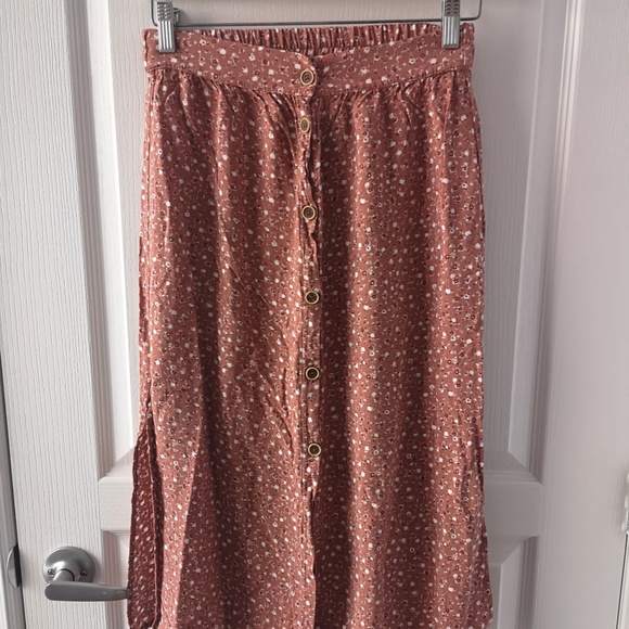 *SOLD*Midi floral skirt Pull & Bear - Picture 1 of 8